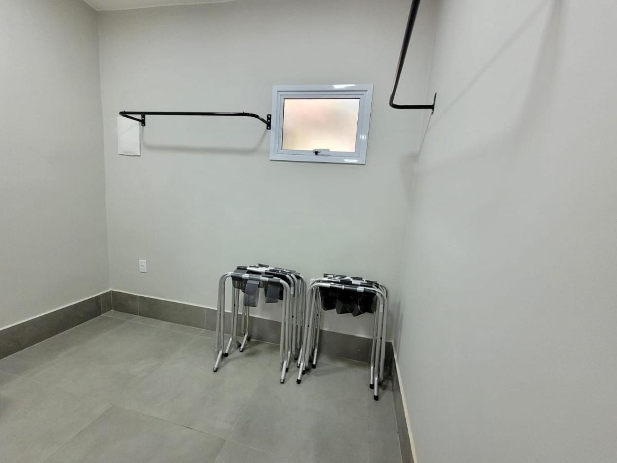 Apartamento Confortavel Para Ate 6 Pessoas, Sao 10 Unidades, Excelente Custo Beneficio Uberaba Luaran gambar
